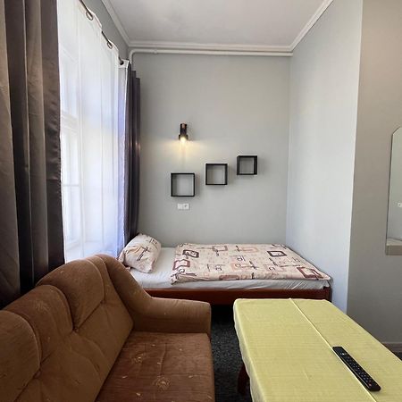 Hotel Polonia Namysłów エクステリア 写真