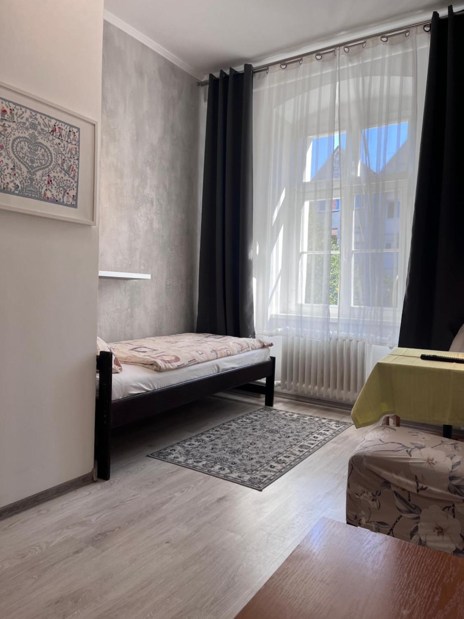 Hotel Polonia Namysłów エクステリア 写真