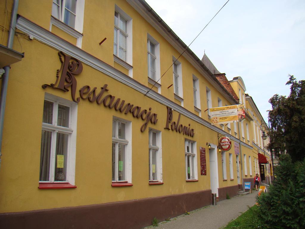 Hotel Polonia Namysłów エクステリア 写真