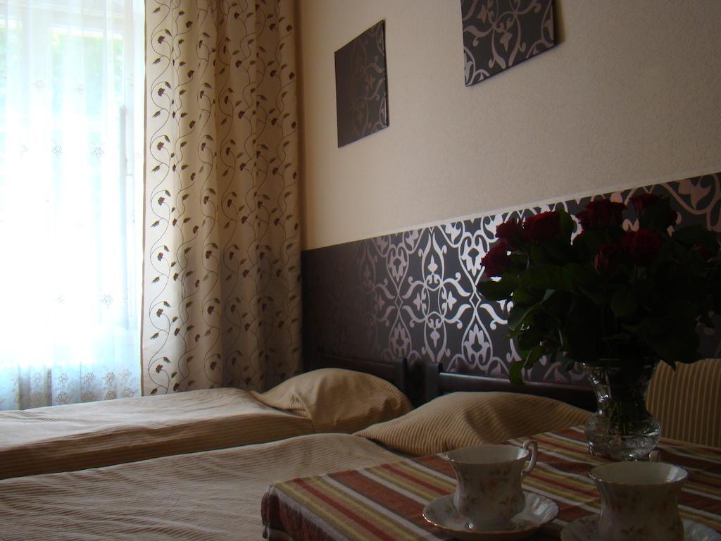 Hotel Polonia Namysłów 部屋 写真